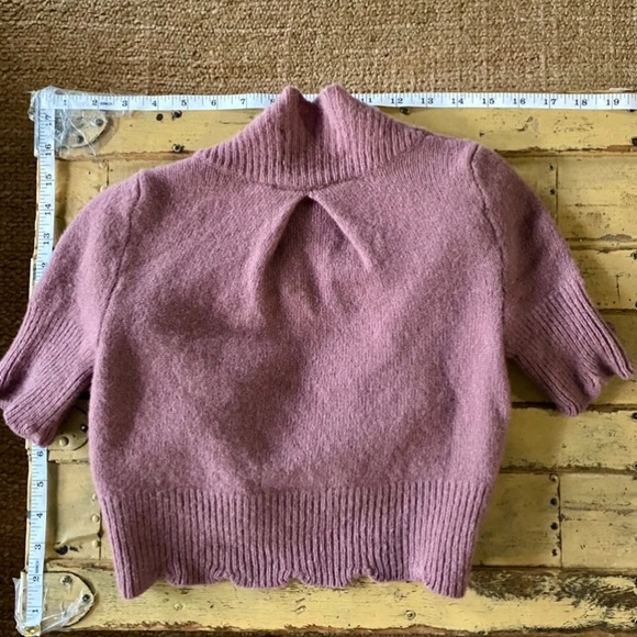 NEW ANTHROPOLOGIE MOTH BRAND STRETCH 💯% WOOL SCALLOPED SHRUG CROP SWEATER XS - Picture 4 of 8